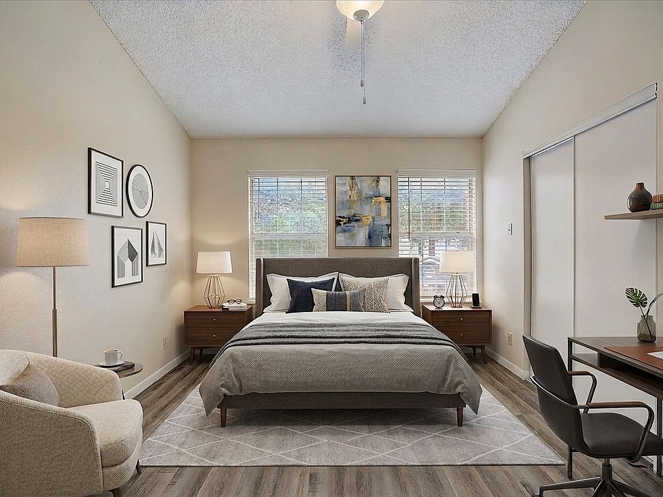 1st image of 4013 1/2 Menchaca Rd #3