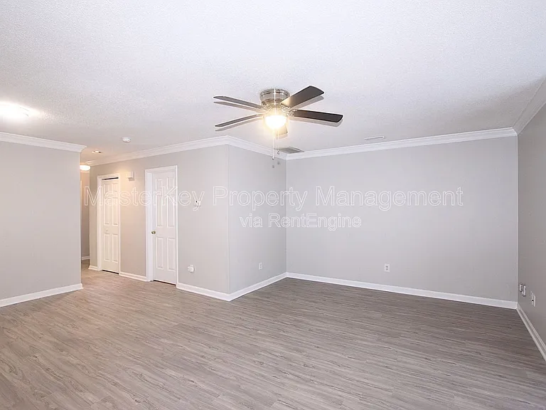 5606 Split Oak Way — Photo 3