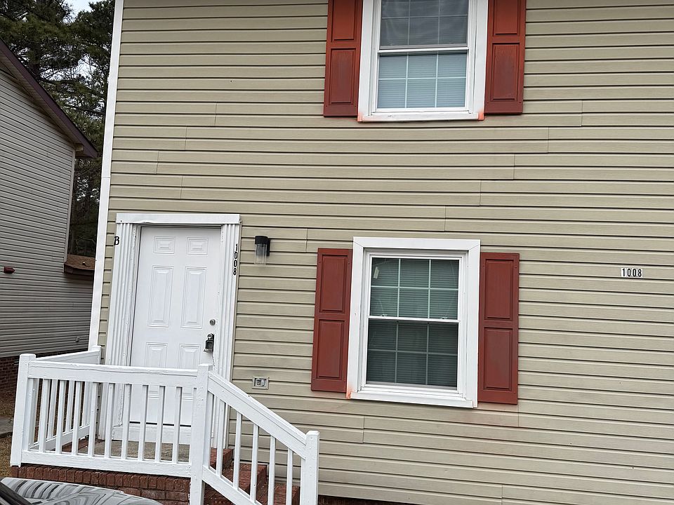 1st image of 1008 Westover Dr #B