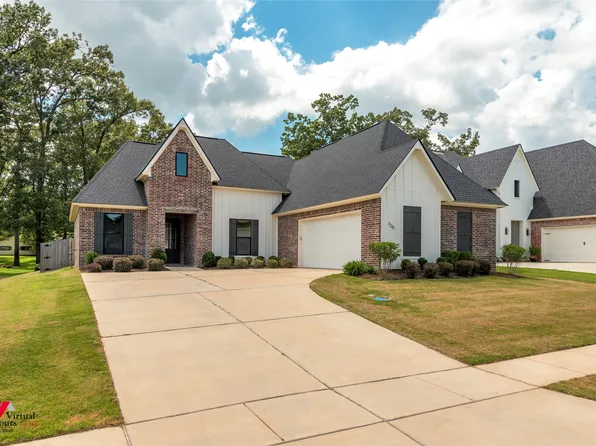 725 Julesburg Ln, Benton, LA 71006