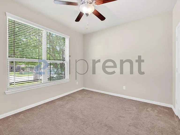 12417 Hitch Rack Way — Photo 25