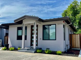 1317 Burrows Rd, Campbell, CA 95008