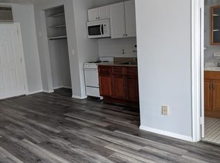 724 Delta Ave APT 15, Cincinnati, OH 45226