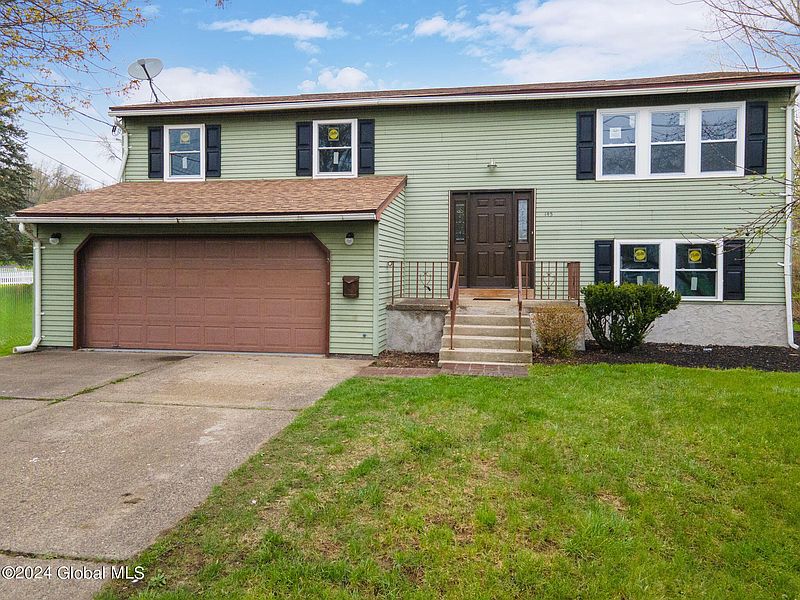 2nd image of 145 Clizbe Avenue