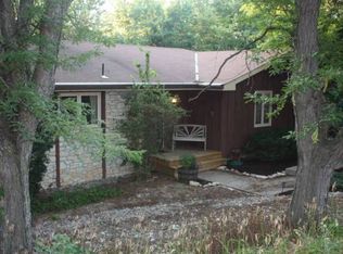 4807 Lakewood Rdg, Manhattan, KS 66503