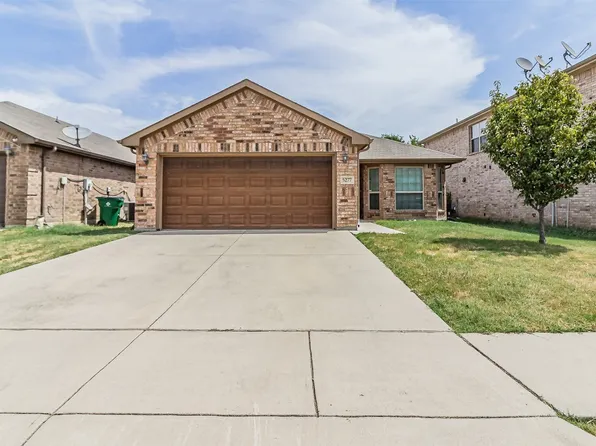 5277 Placid Dr, Haltom City, TX 76117