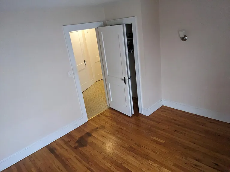 139 Partition St #2L — Photo 7