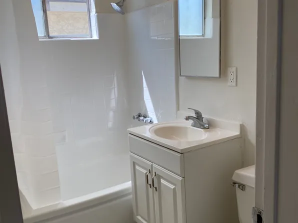 4043 McLaughlin Ave APT 6B, Los Angeles, CA 90066