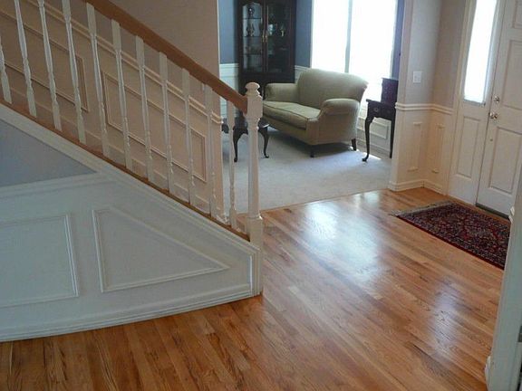2nd image of 4317 Nassau Ave NE