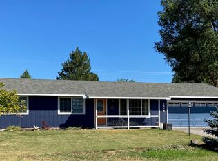 1846 SW 24th St, Redmond, OR 97756