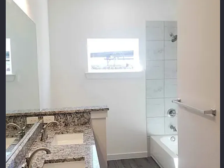 10501 Cedar Ct — Photo 36
