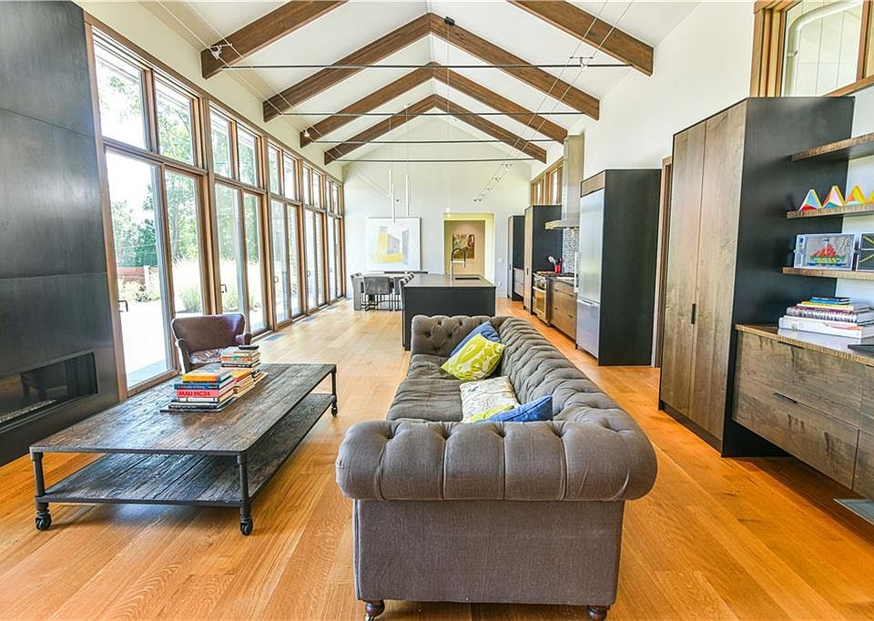 27 Orient Ave, Jamestown, RI 02835 Zillow