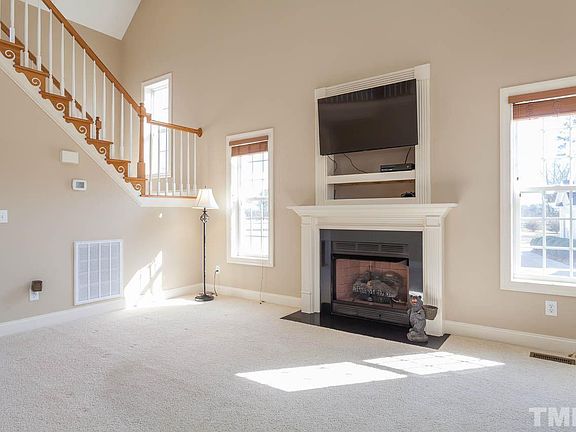 5th image of 7232 Blue Juniper Ct
