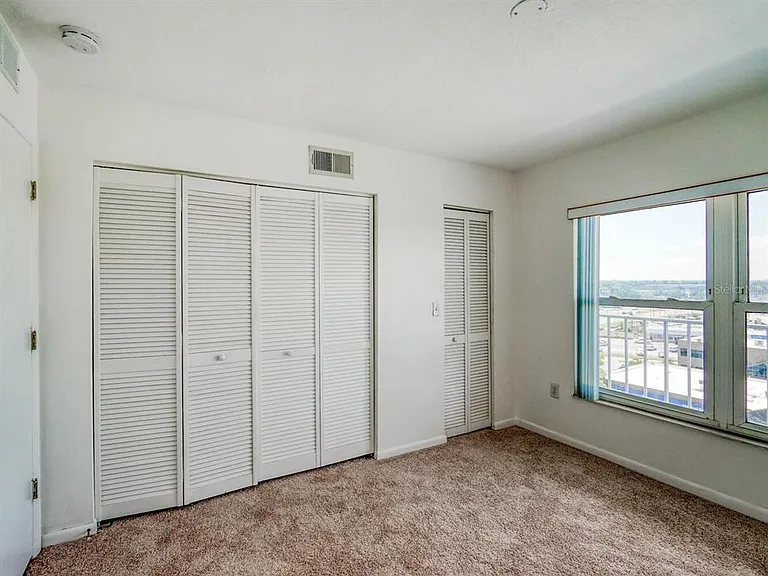4939 Floramar Ter #912 — Photo 30