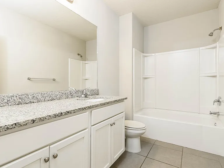670 Basingstoke Ct — Photo 15