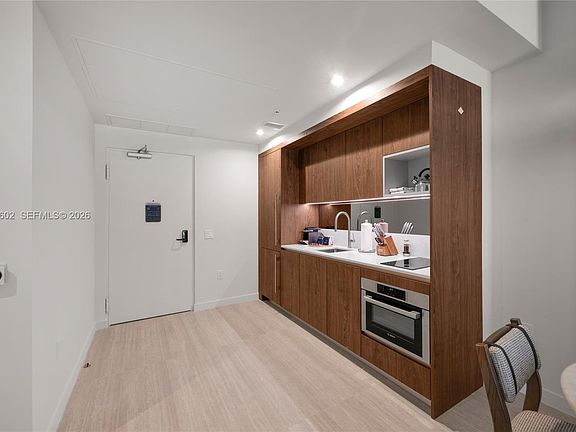 5th image of 1611 SW 2nd Ave #414