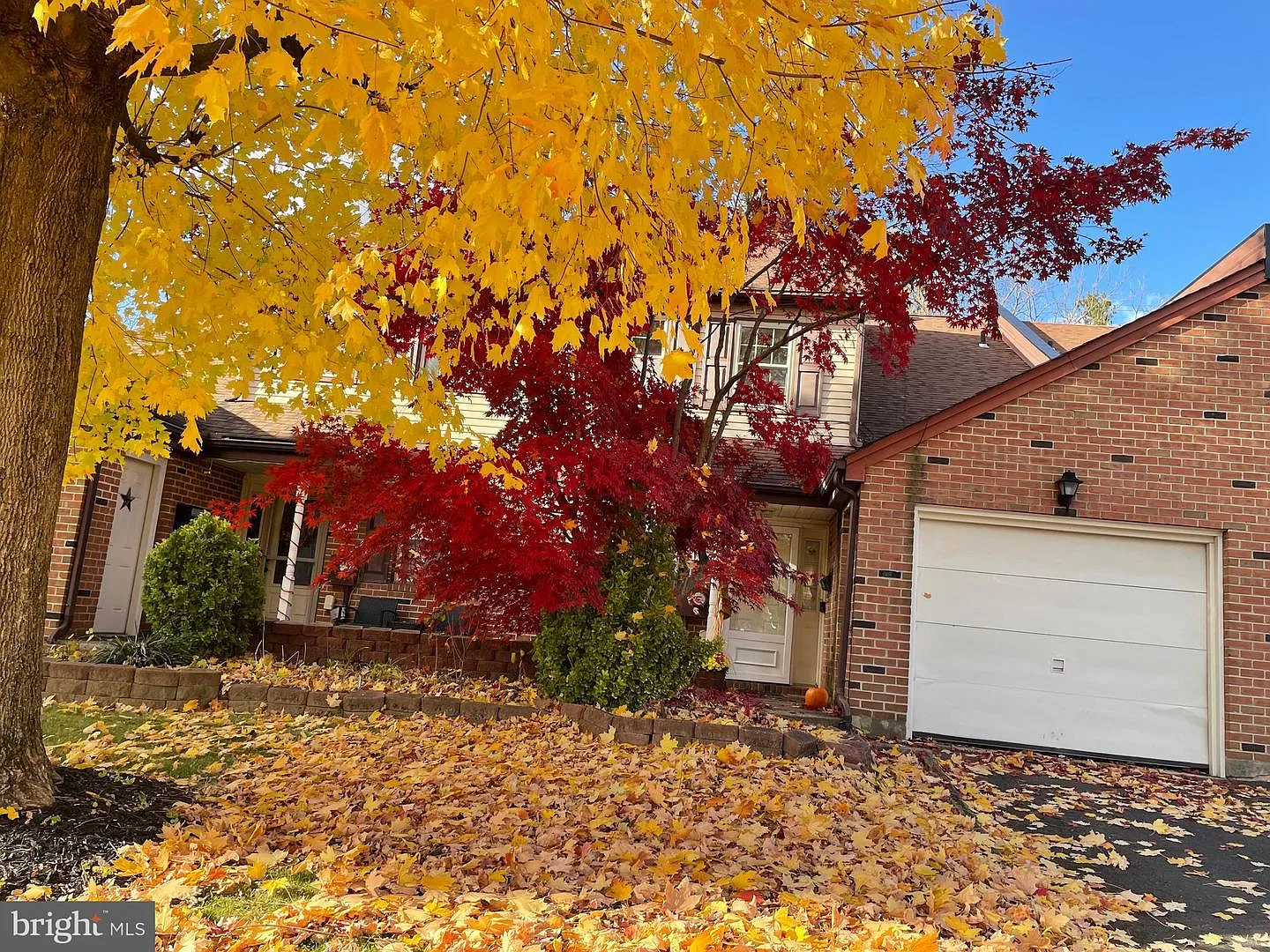 120 Garrison Ct photo 1