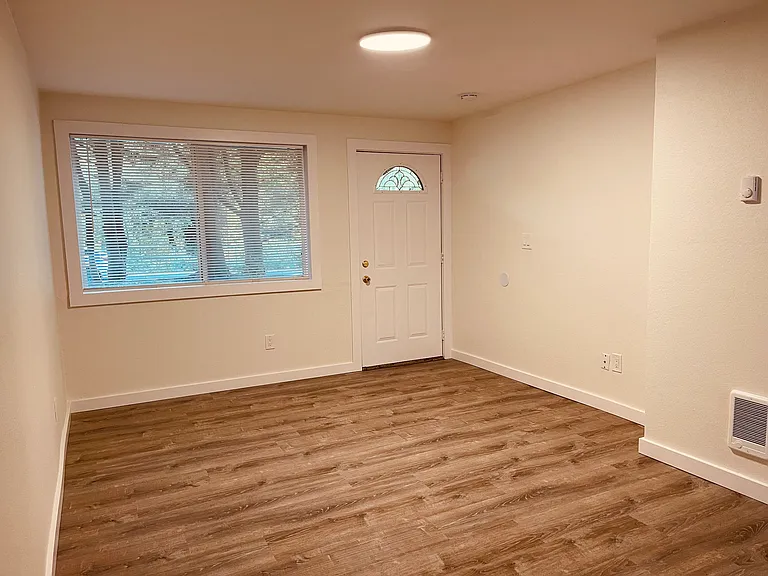540 Front St S #2 — Photo 13