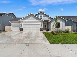 2934 W Silver Riv, Saint Meridian, ID 83646