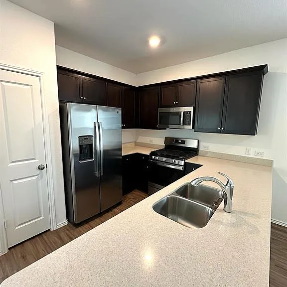 2316 Nightview Dr — Photo 9