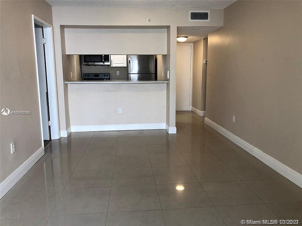 1st image of 850 N Miami Ave APT 810