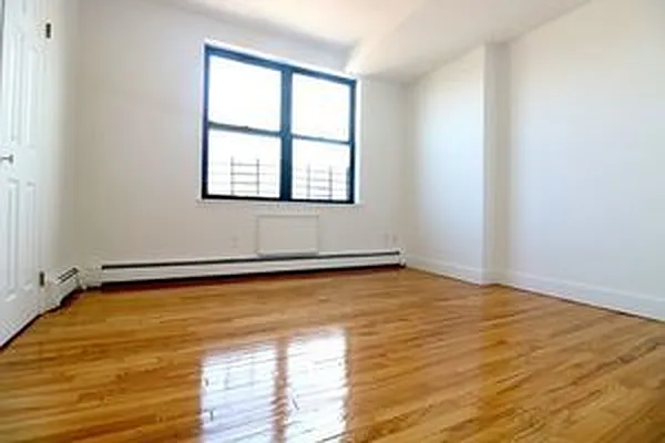 Rented by Compass | media 3