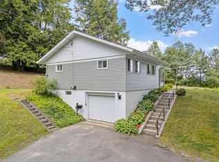 90 Pine Hill Rd, Littleton, NH 03561