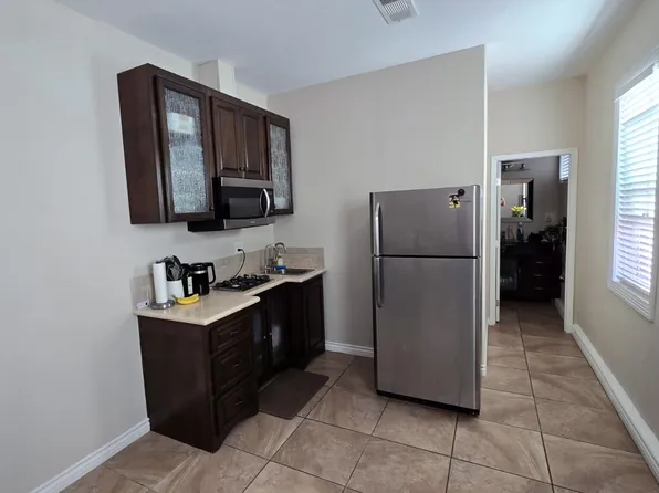 29259 Bernardo Way, Santa Clarita, CA 91354