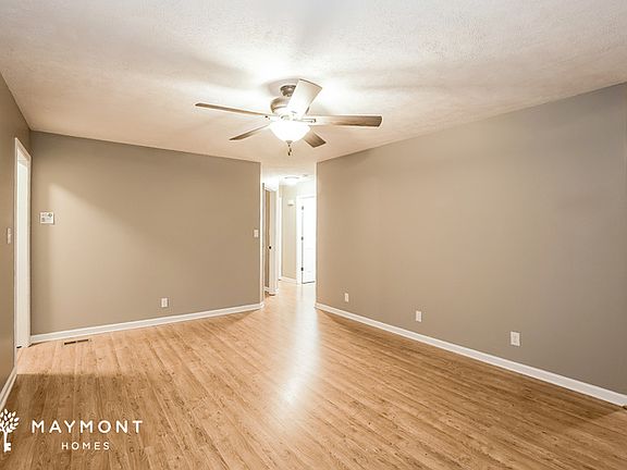 4th image of 451 Cranklen Cir