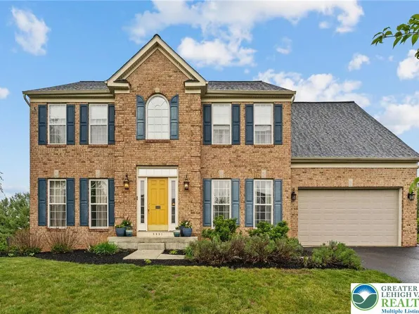 6991 Tuscany Dr, Macungie, PA 18062