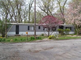 5895 N Sleepy Hollow Rd, Monticello, IN 47960