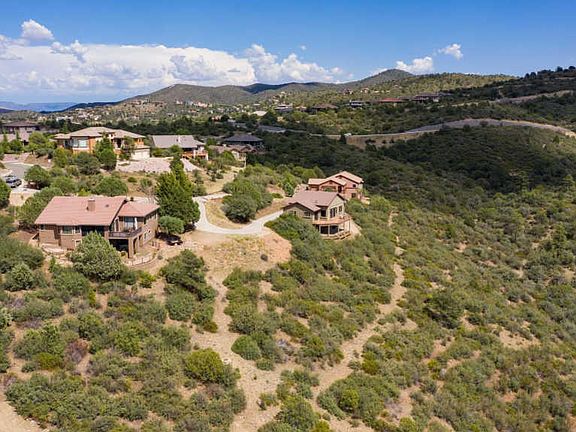 3rd image of 839 Scenic Pointe #47