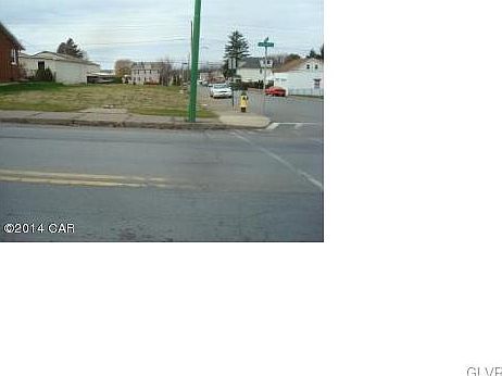 4th image of 94 N Kennedy Dr