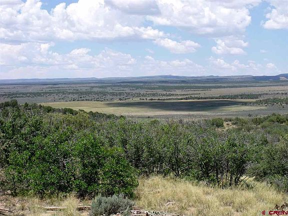3rd image of 618 County Road 116