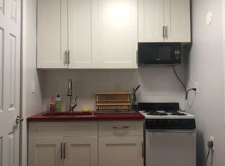 3925 24th St APT 2B, Long Island City, NY 11101