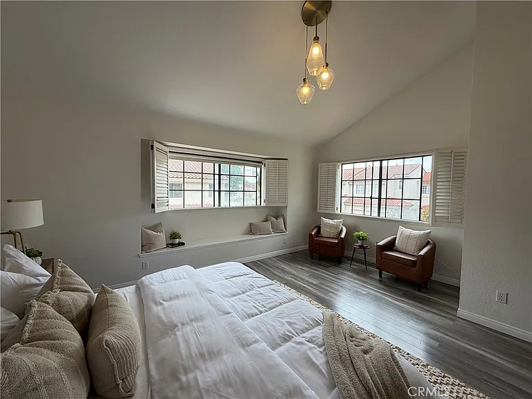 22966 Estoril Dr — Photo 17