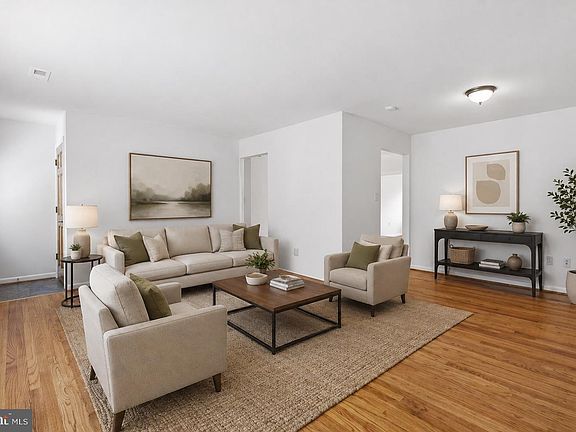 3rd image of 4013 Stoconga Dr