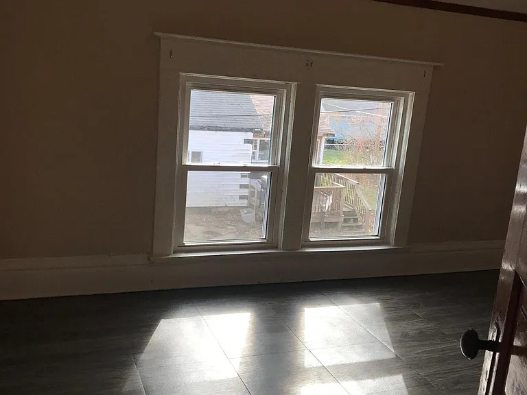 106 Patton St #UPSTAIRS — Photo 30