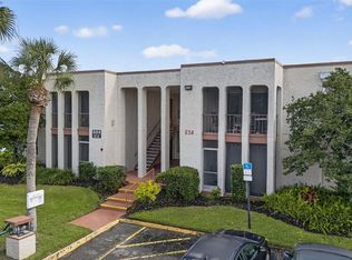 534 Orange Dr APT 13, Altamonte Springs, FL 32701