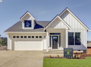 633 Kloshe Ct, Silverton, OR 97381