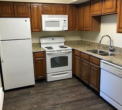 2nd image of 2309 Balsam Dr APT K103