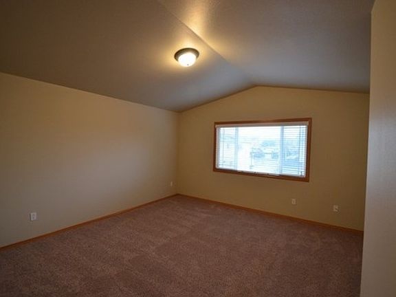 4th image of 6575 5th Ave