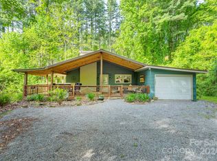 137 Worsham Dr, Waynesville, NC 28786