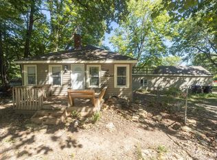 2500 SW Pinehurst Rd, Topeka, KS 66606