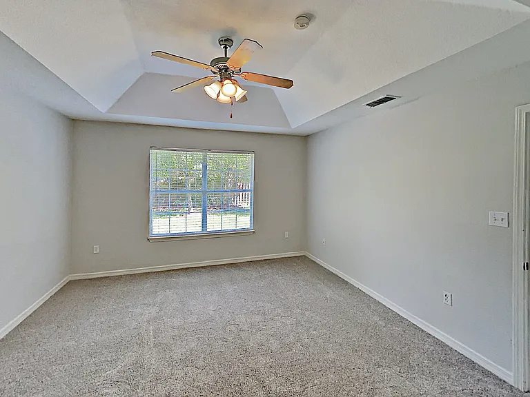 113 Red Maple Ct — Photo 29