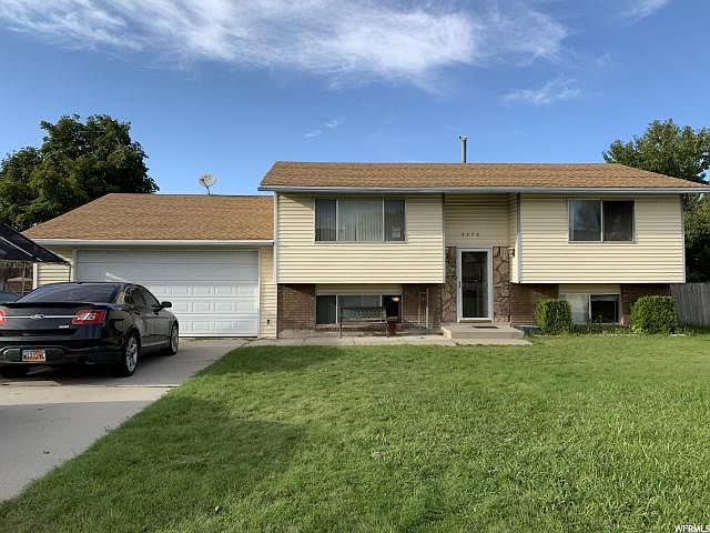 1st image of 5270 W Woodgrove Cir