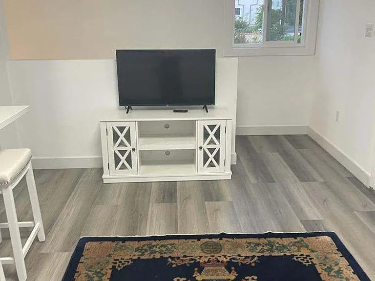 1034 Hi Point St #A — Photo 5