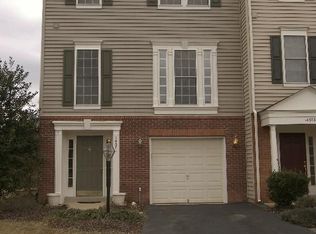 14371 Fowlers Mill Dr, Gainesville, VA 20155