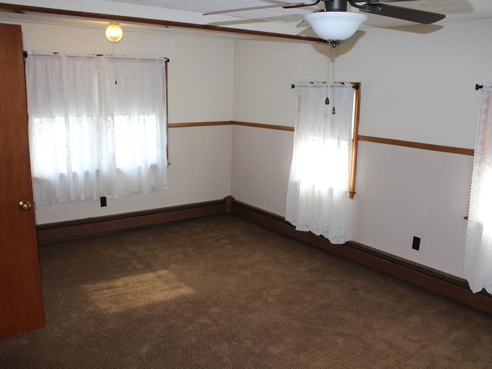 1st image of 25 Hall Ave #2