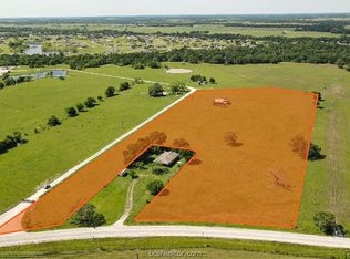 5275 Wilcox Ln, Bryan, TX 77808